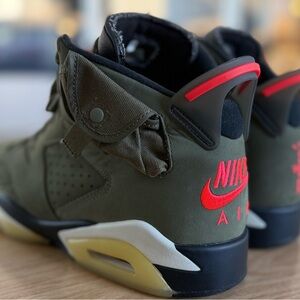 Travis Scott Jordan 6
